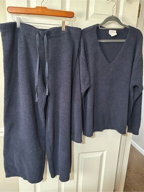 Softies Marshmallow Lounge Set in Navy - Women’s XL